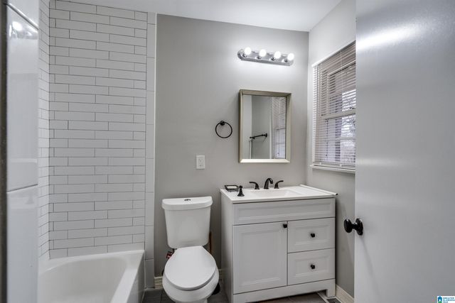 225 WALKER ROAD, Birmingham, AL 35214