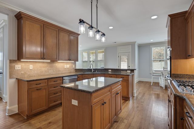 4313 MOUNT GILLESPIE DR, Lakeland, TN 38002