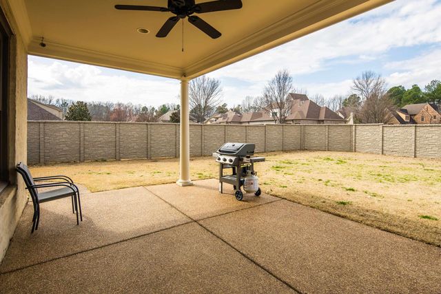 4313 MOUNT GILLESPIE DR, Lakeland, TN 38002