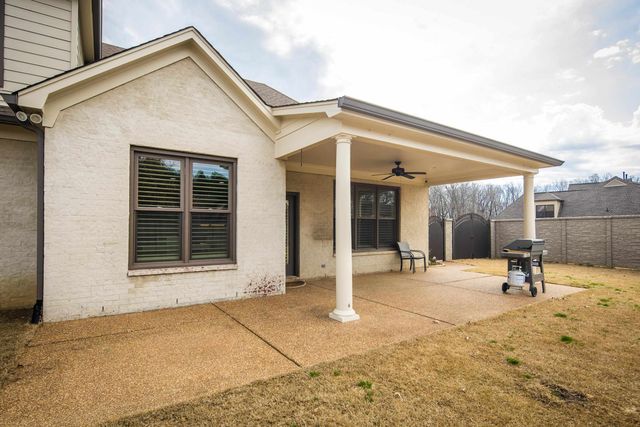 4313 MOUNT GILLESPIE DR, Lakeland, TN 38002