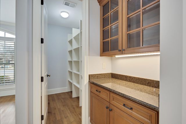 4313 MOUNT GILLESPIE DR, Lakeland, TN 38002