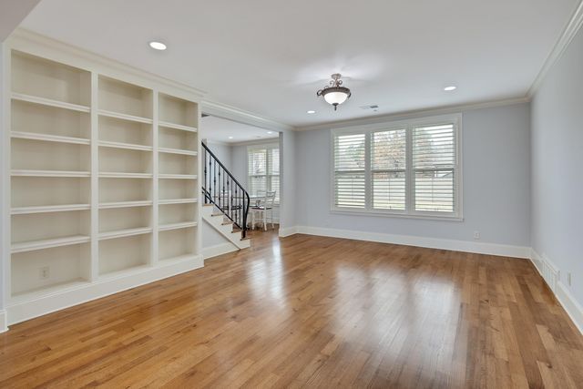 4313 MOUNT GILLESPIE DR, Lakeland, TN 38002