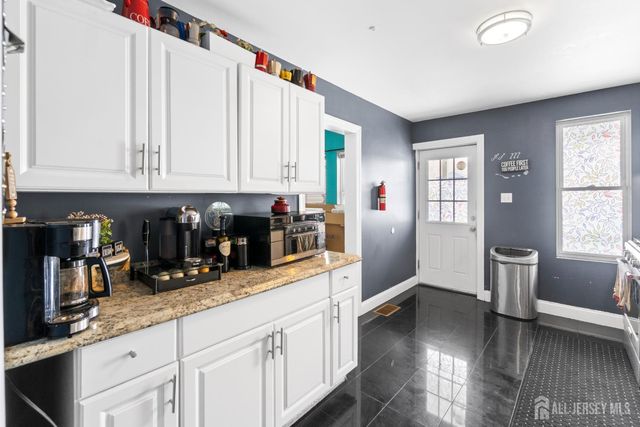 643 S Park Street, Elizabeth, NJ 07206