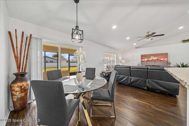 451 Alesio Avenue SE, Palm Bay, FL 32909