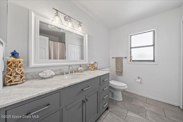 451 Alesio Avenue SE, Palm Bay, FL 32909