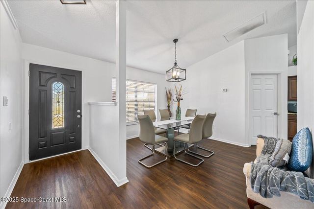 451 Alesio Avenue SE, Palm Bay, FL 32909