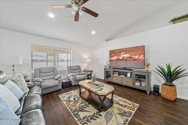 451 Alesio Avenue SE, Palm Bay, FL 32909