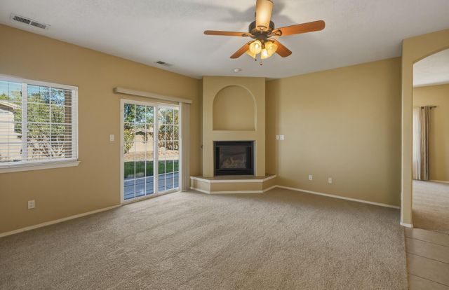 7335 Wild Olive Avenue NE, Albuquerque, NM 87113