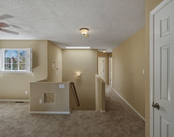 7335 Wild Olive Avenue NE, Albuquerque, NM 87113