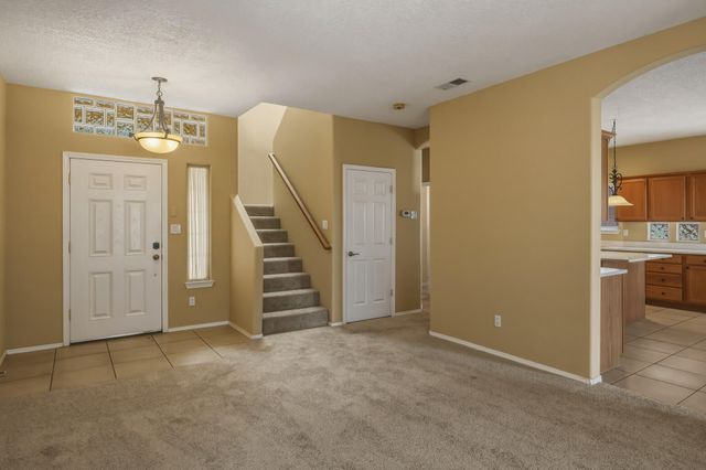 7335 Wild Olive Avenue NE, Albuquerque, NM 87113