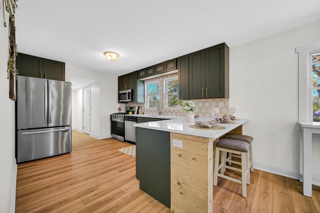 2704 Lake Street, Lake Station, IN 46405