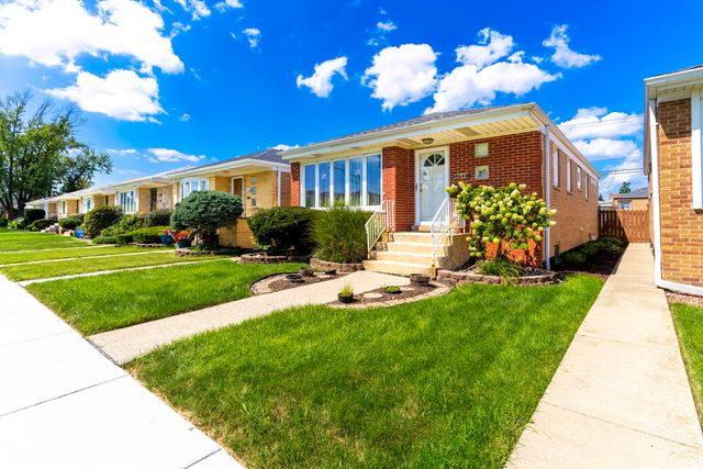 6040 W 59th Street, Chicago, IL 60638