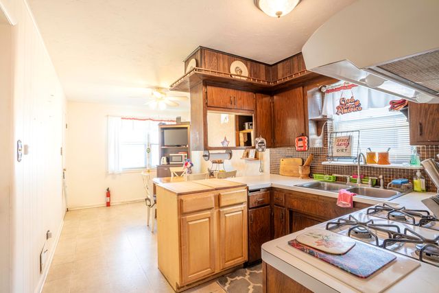 6040 W 59th Street, Chicago, IL 60638