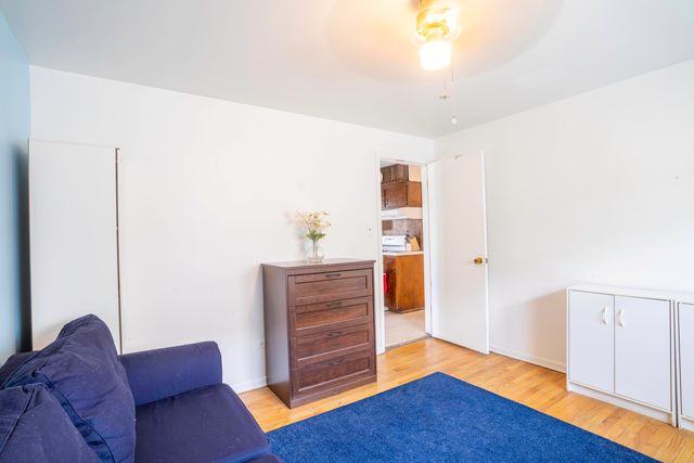 6040 W 59th Street, Chicago, IL 60638