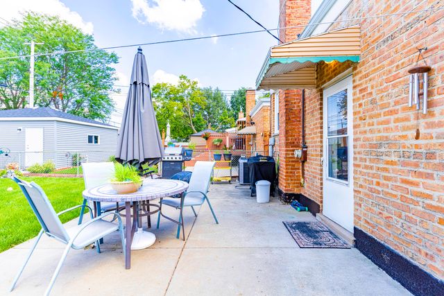 6040 W 59th Street, Chicago, IL 60638