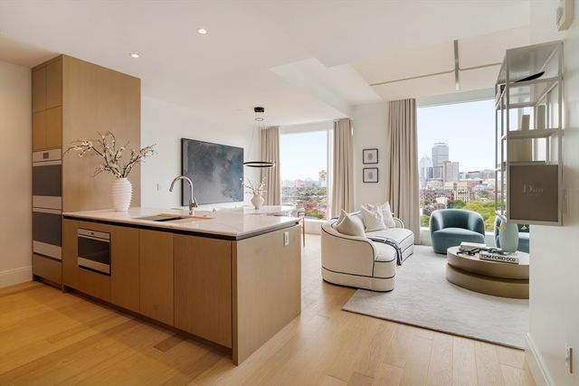 370-380 Harrison Avenue PH2G, Boston, MA 02118