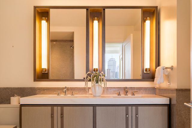 370-380 Harrison Avenue PH2G, Boston, MA 02118