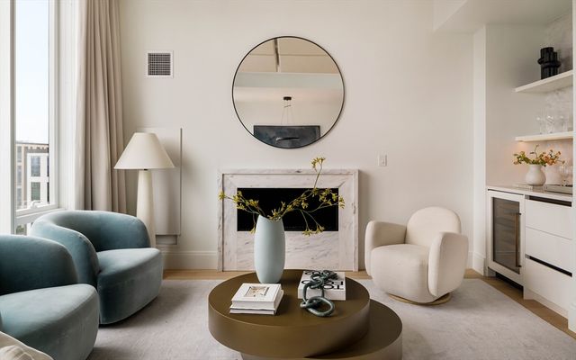 370-380 Harrison Avenue PH2G, Boston, MA 02118