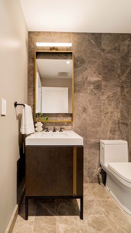 370-380 Harrison Avenue PH2G, Boston, MA 02118