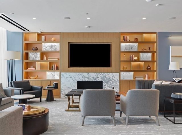 370-380 Harrison Avenue PH2G, Boston, MA 02118