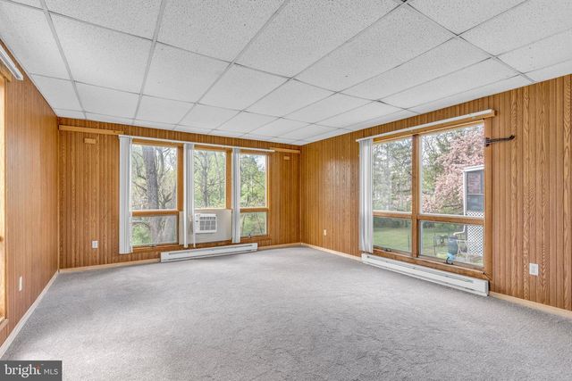 832 STONEY CREEK DR, Dauphin, PA 17018