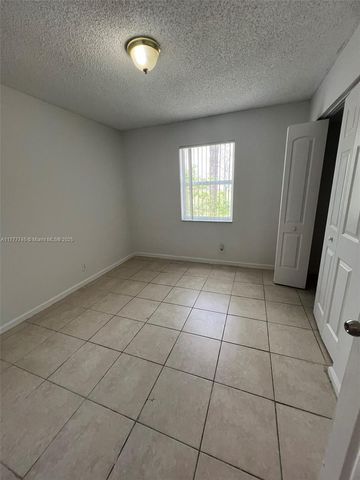 2451 NW 56th Ave 1-204, Lauderhill, FL 33313