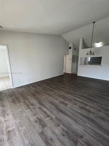 2451 NW 56th Ave 1-204, Lauderhill, FL 33313
