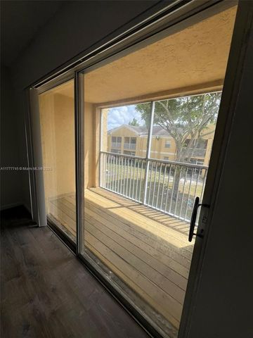 2451 NW 56th Ave 1-204, Lauderhill, FL 33313