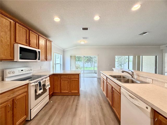 5695 SW 39TH STREET, Ocala, FL 34474