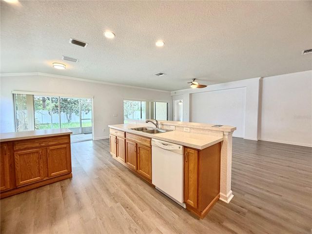 5695 SW 39TH STREET, Ocala, FL 34474