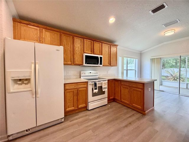 5695 SW 39TH STREET, Ocala, FL 34474