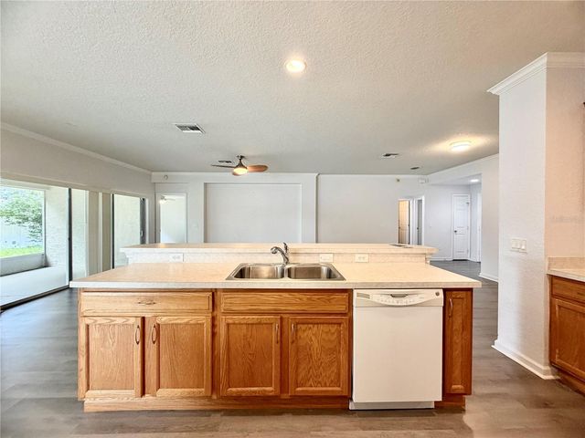 5695 SW 39TH STREET, Ocala, FL 34474