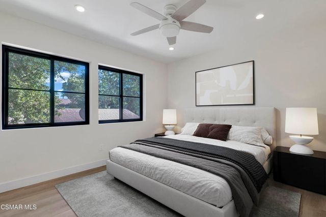 3190 Los Robles Road Unit B, Thousand Oaks, CA 91362