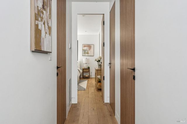 93 Magnolia Ave, Larkspur, CA 94939