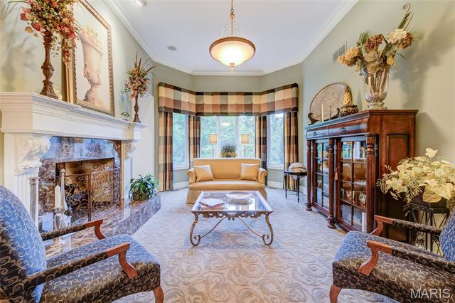 25 Windcastle Drive, St Charles, MO 63304