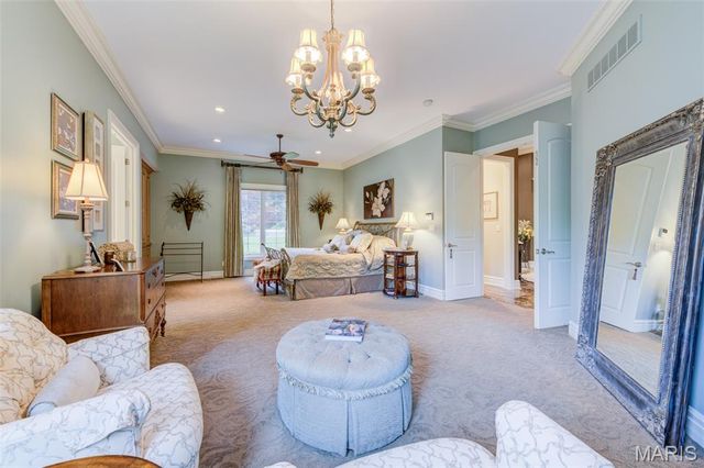 25 Windcastle Drive, St Charles, MO 63304