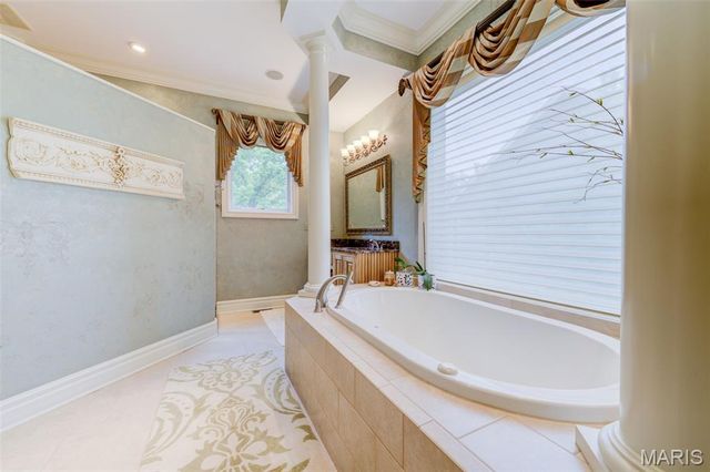 25 Windcastle Drive, St Charles, MO 63304