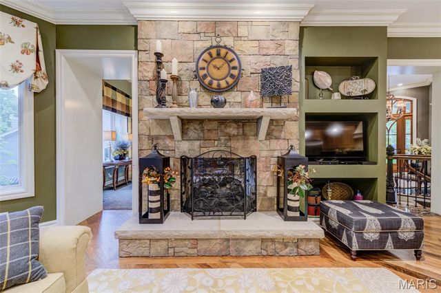 25 Windcastle Drive, St Charles, MO 63304