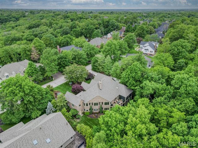 25 Windcastle Drive, St Charles, MO 63304