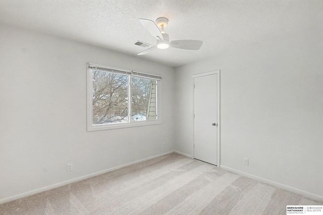 15539 Arbor Street, Omaha, NE 68144