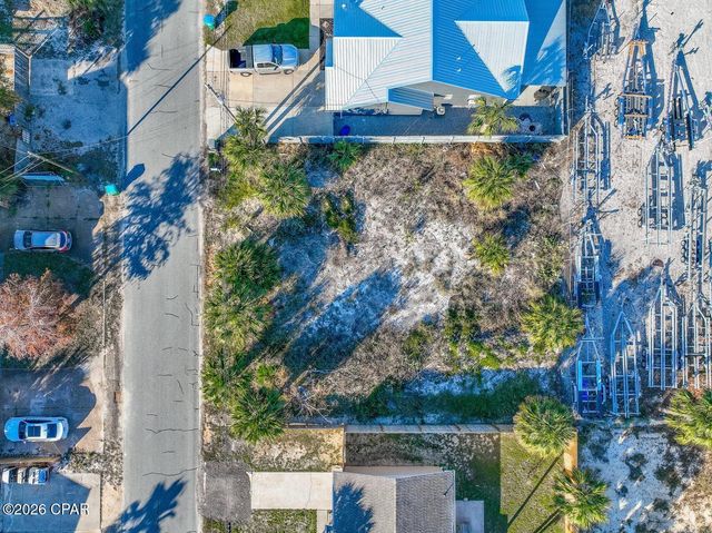 3826 Treasure Circle, Panama City Beach, FL 32408