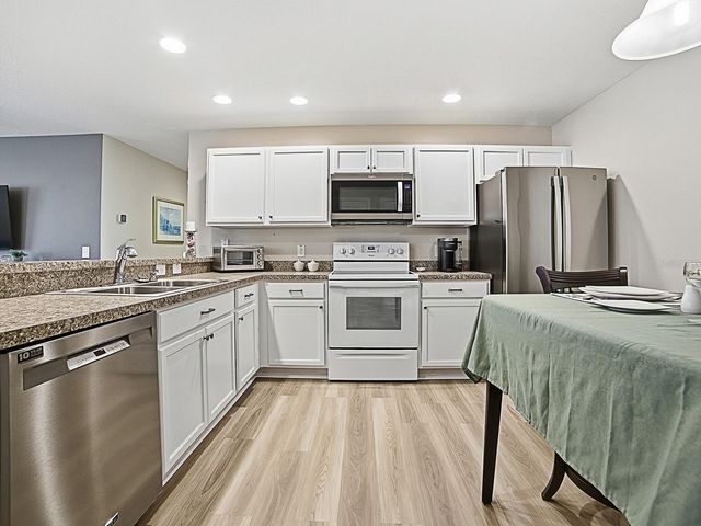 4173 UNIVERSAL AVENUE, The Villages, FL 32163