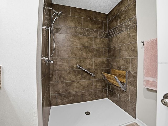 4173 UNIVERSAL AVENUE, The Villages, FL 32163