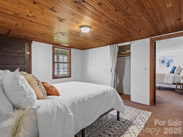 3041 Bald Mountain Road, Burnsville, NC 28714