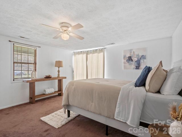 3041 Bald Mountain Road, Burnsville, NC 28714