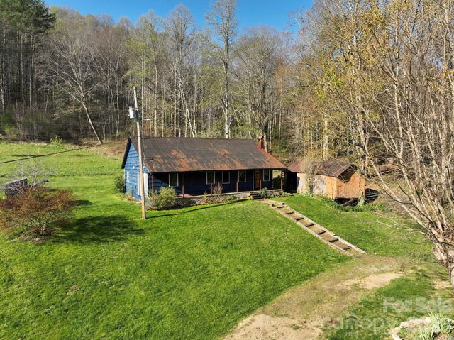 3041 Bald Mountain Road, Burnsville, NC 28714
