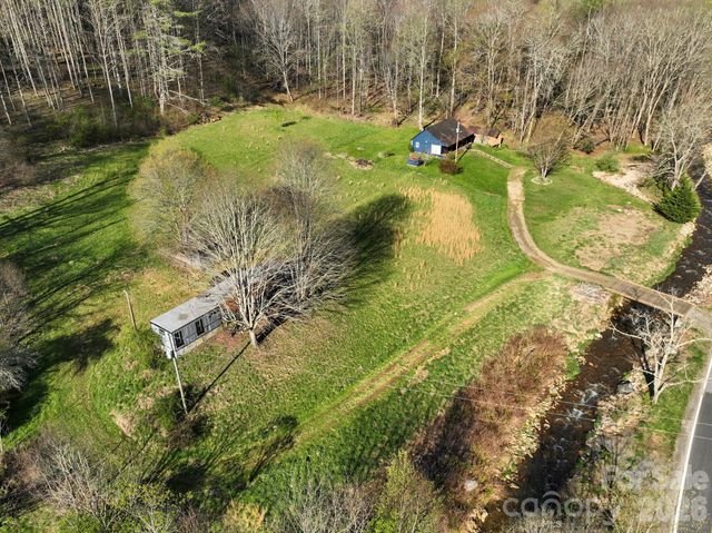 3041 Bald Mountain Road, Burnsville, NC 28714
