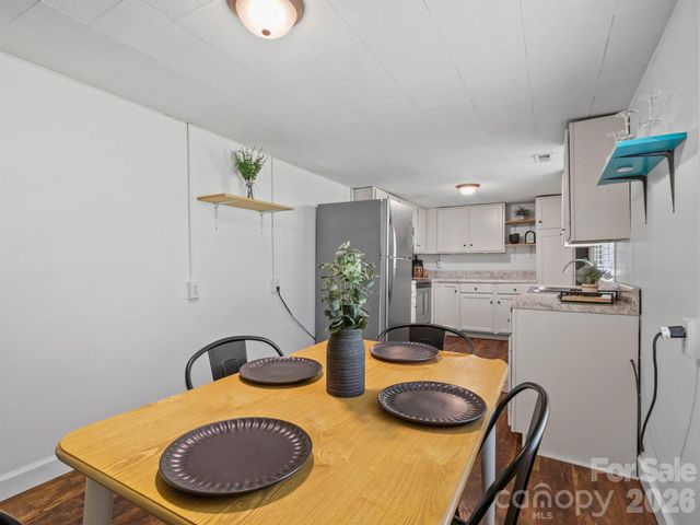 3041 Bald Mountain Road, Burnsville, NC 28714
