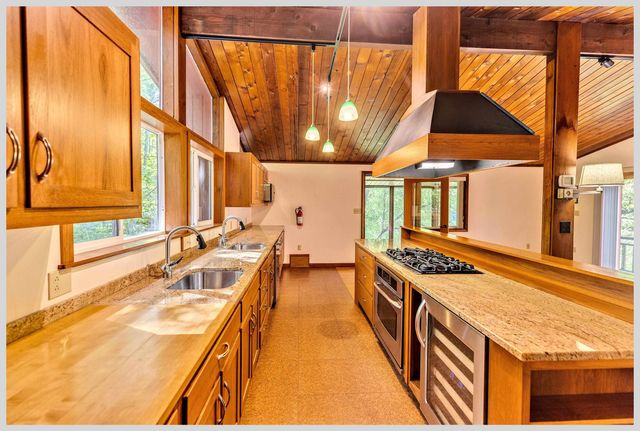 206 River Road, Groton, NH 03266