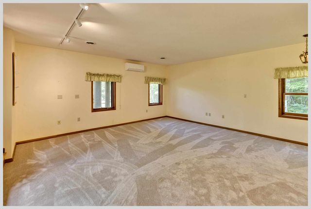 206 River Road, Groton, NH 03266